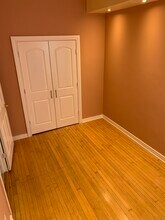 5717 S May St, Unit 1 in Chicago, IL - Foto de edificio - Building Photo