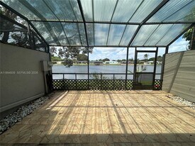 1660 NW 113th Way in Pembroke Pines, FL - Building Photo