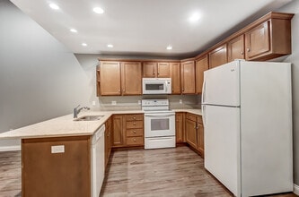 Villas at Victory Place in Perrysburg, OH - Foto de edificio - Building Photo