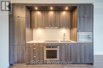 858 Dupont St in Toronto, ON - Building Photo - Building Photo