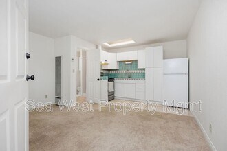 754 Del Riego Ave in Encinitas, CA - Building Photo - Building Photo