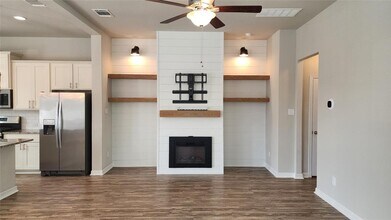 2208 Dillon Pond Ln in Pflugerville, TX - Building Photo - Building Photo