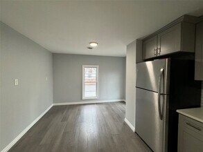 4 Thorp St-Unit -Apt#2 in Binghamton, NY - Building Photo - Building Photo