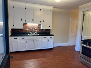 1 Winter St in Killingly, CT - Building Photo - Building Photo