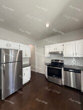 15602 Maple St in Overland Park, KS - Building Photo - Building Photo