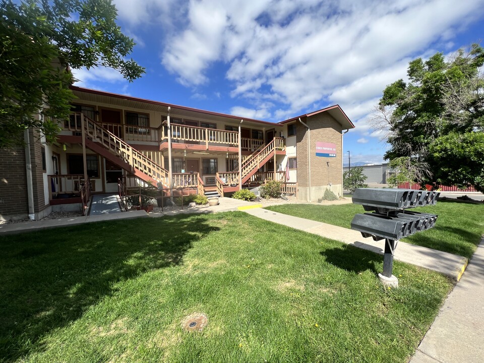 Circle Apartments in Arvada, CO - Foto de edificio