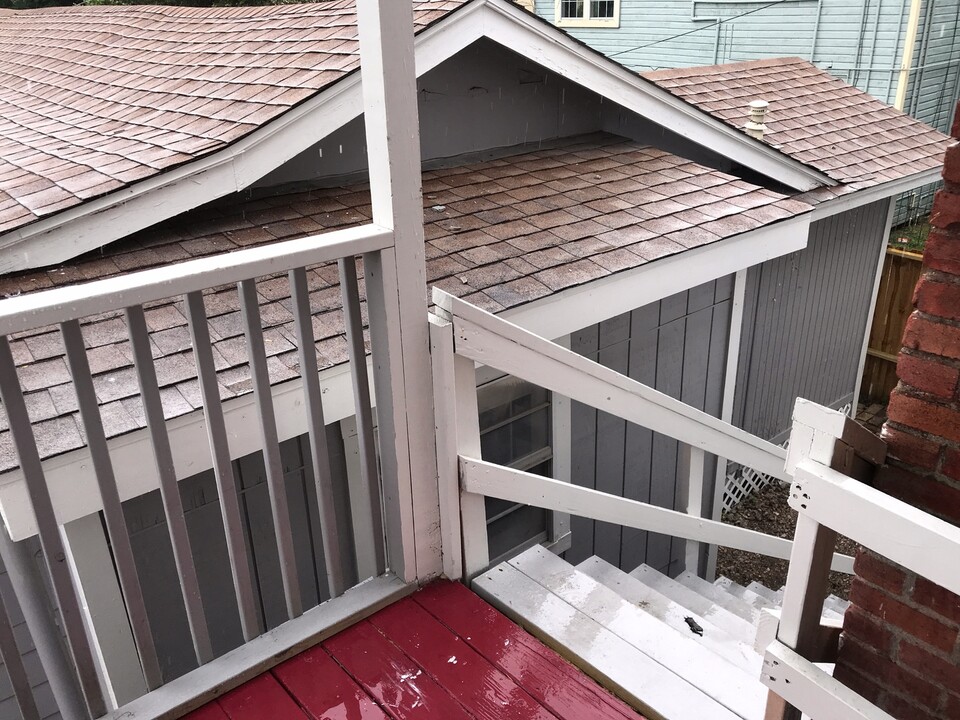 1411 34th St in Galveston, TX - Building Photo