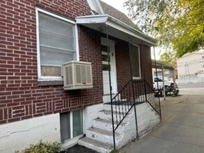 355 E 500 N, Unit 1 in Provo, UT - Foto de edificio - Building Photo