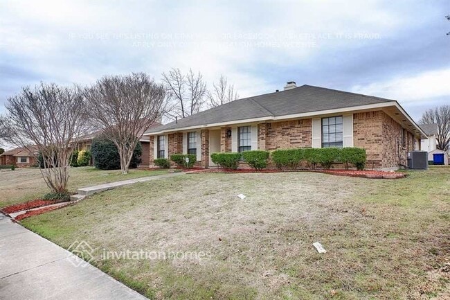 1720 Brighton Dr in Carrollton, TX - Building Photo - Building Photo