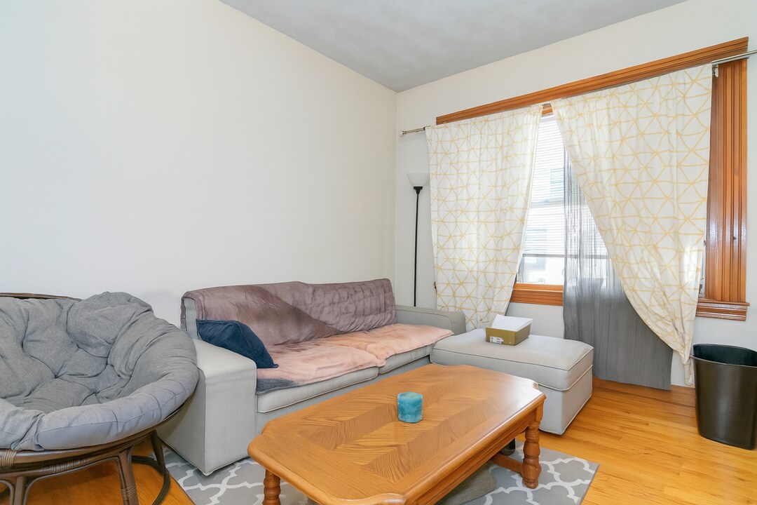 53 Brackett St in Boston, MA - Building Photo