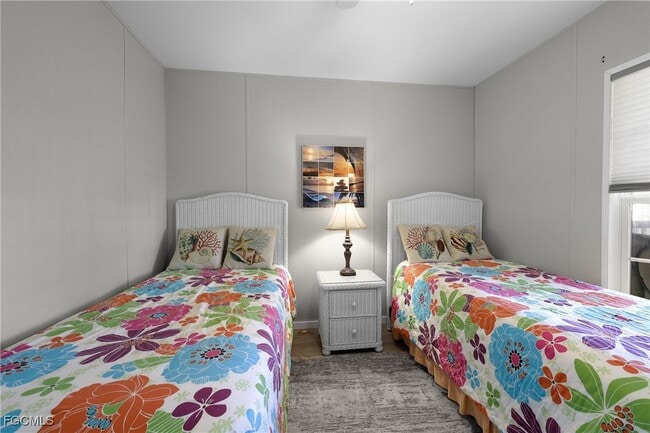 1747 Beverly Dr in Naples, FL - Building Photo - Building Photo