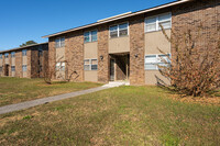 506 S 2nd Ave in Chatsworth, GA - Foto de edificio - Building Photo