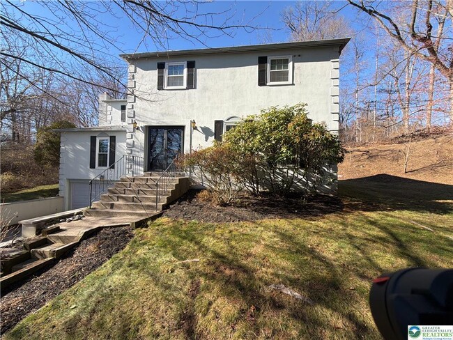 property at 639 Heather Ln