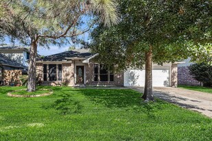 1311 Hidden Canyon Rd in Katy, TX - Building Photo