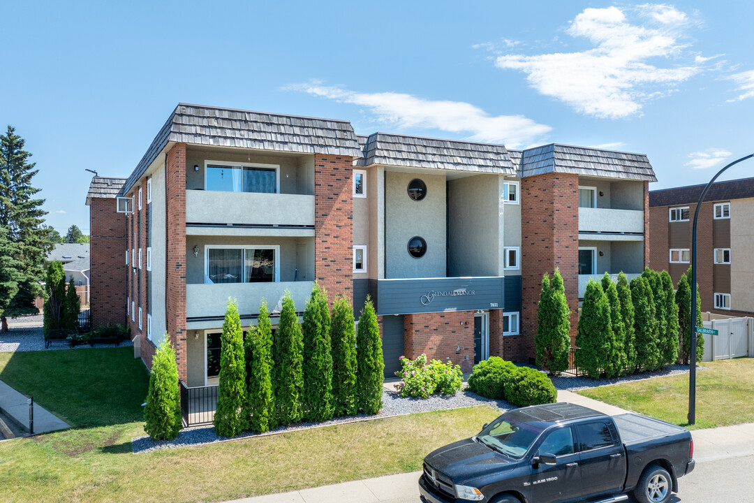 Glendale Manor in Red Deer, AB - Building Photo