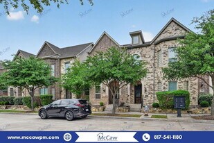 4224 Riverside Dr in Flower Mound, TX - Building Photo