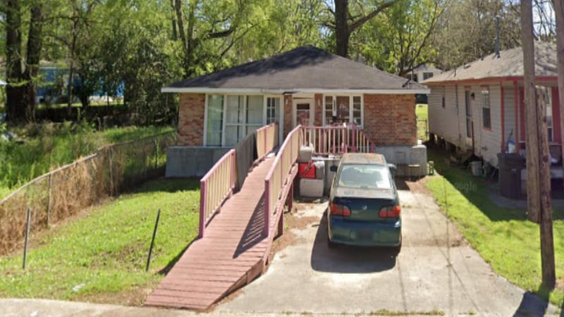 2243 Missouri St in Baton Rouge, LA - Building Photo