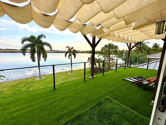 10250 NW 60th Pl in Parkland, FL - Building Photo - Building Photo
