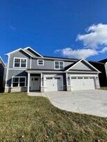 2513 Yeoman Ln in West Lafayette, IN - Building Photo