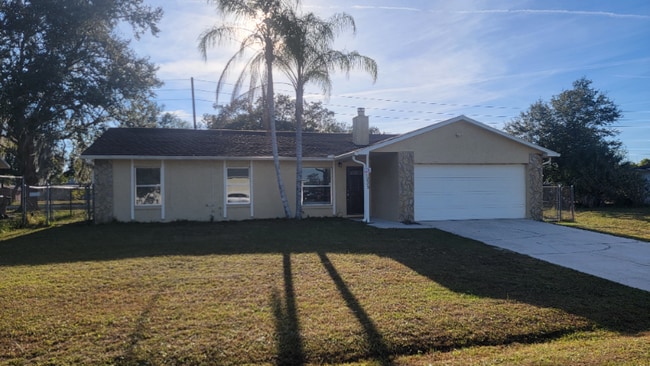 235 Chadworth Dr in Kissimmee, FL - Foto de edificio - Building Photo