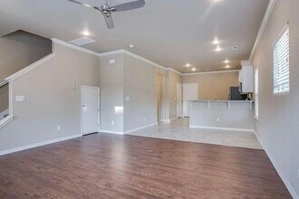 1586 - 1610 N Wish Ln in Fayetteville, AR - Foto de edificio - Building Photo