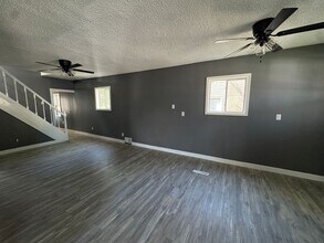 620 1st Ave in Silvis, IL - Foto de edificio - Building Photo