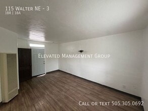 115 Walter St NE in Albuquerque, NM - Foto de edificio - Building Photo