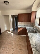11545 Kenmoor St in Detroit, MI - Building Photo - Building Photo