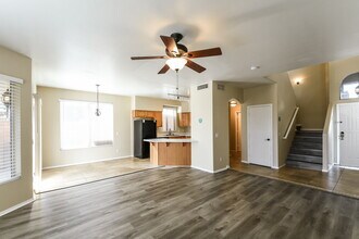 17435 N 16th Pl in Phoenix, AZ - Building Photo - Building Photo