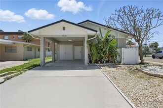 3528 Casablanca Ave in St Pete Beach, FL - Building Photo - Building Photo