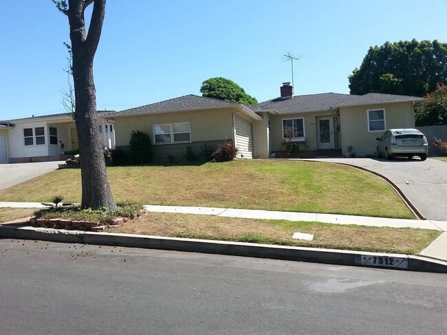 property at 7412 W 91st St