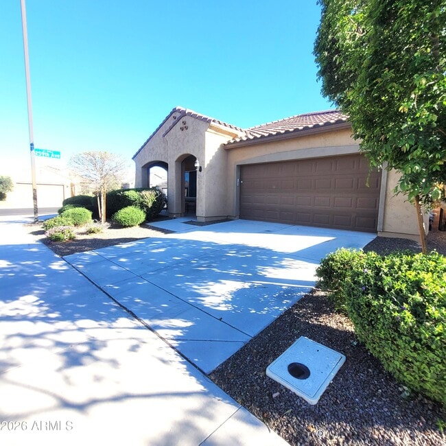 25925 W Tonto Ln in Buckeye, AZ - Building Photo - Building Photo