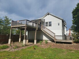 407 Bloom St in Danville, PA - Building Photo