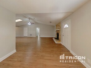 6047 Carla Ct in Jacksonville, FL - Building Photo - Building Photo