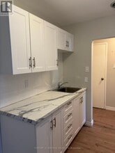 41 Parkside Dr in St Thomas, ON - Building Photo - Building Photo