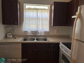 124 Tilford F in Deerfield Beach, FL - Building Photo - Building Photo