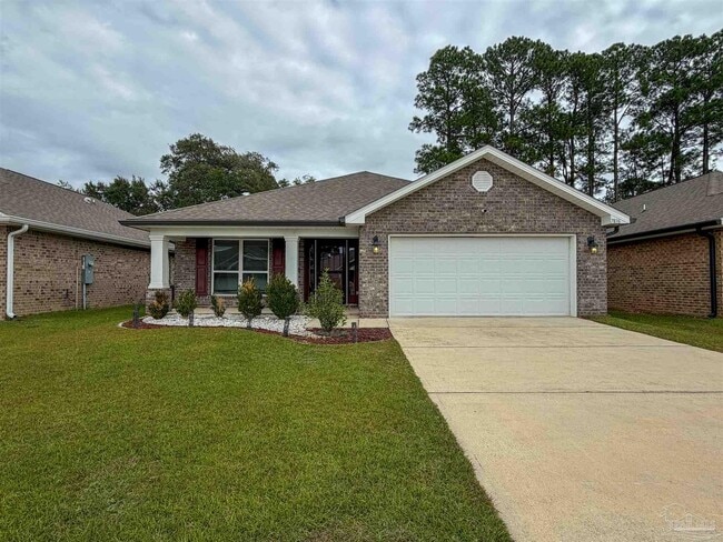 7836 Lakeside Oaks Dr in Bellview, FL - Building Photo - Building Photo