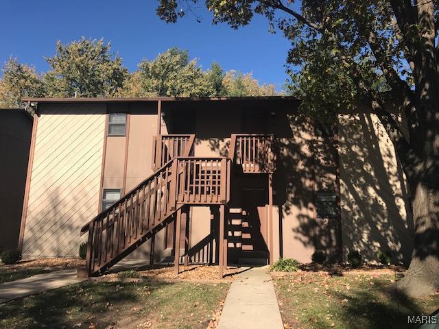 84 Peachtree Ln in Fairview Heights, IL - Building Photo