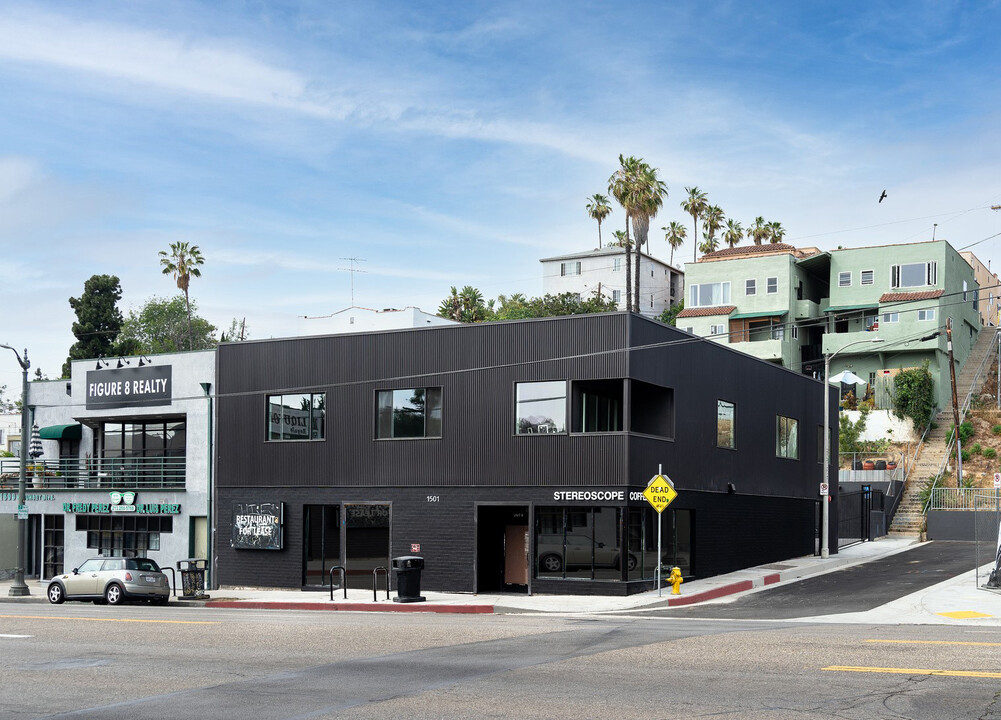 1501 W Sunset Blvd in Los Angeles, CA - Building Photo