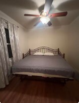 12000 Surrey Cir Dr in Fort Washington, MD - Building Photo