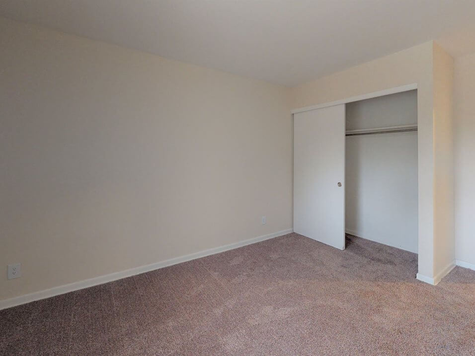 Lakecrest Apartments St. Joseph, MI Apartments