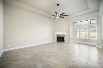 13426 Tumbling River Ln in Tomball, TX - Building Photo - Building Photo