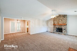 2980 Williams Farm Dr in Dacula, GA - Foto de edificio - Building Photo