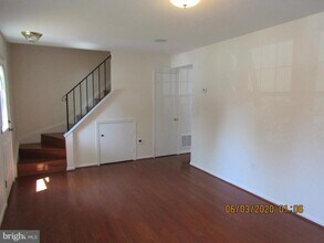 4158 Hamlin Ct in Chantilly, VA - Building Photo - Building Photo