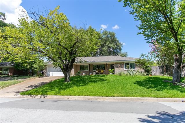 6516 Dakar Rd in Fort Worth, TX - Building Photo - Building Photo