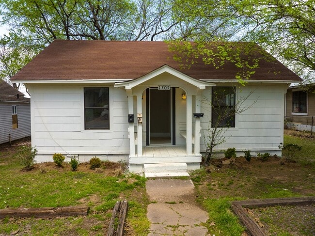 property at 1705 S Q St