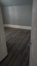1623 4th Ave, Unit 2 in Rockford, IL - Foto de edificio - Building Photo
