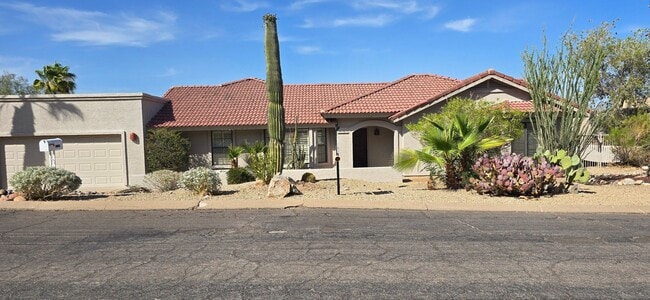 15710 E Thistle Dr
