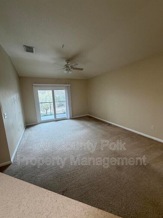 6596 Swissco Dr in Orlando, FL - Foto de edificio