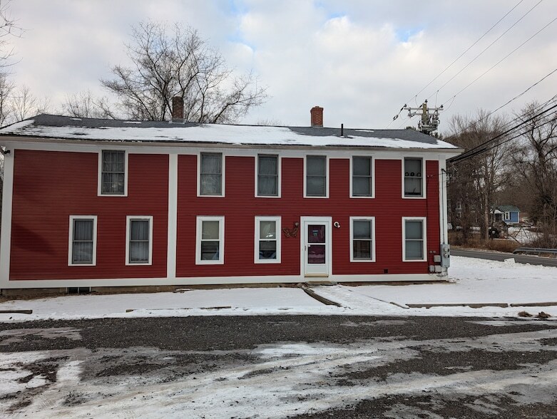 955 Main St in Coventry, CT - Building Photo